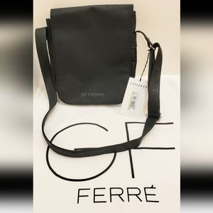GF FERRE:  BLACK LEATHER CROSSBODY BAG